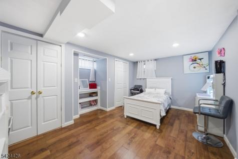 772 Harrell Avenue Woodbridge NJ 07095