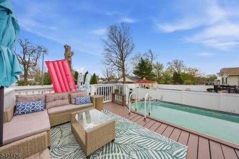772 Harrell Avenue Woodbridge NJ 07095