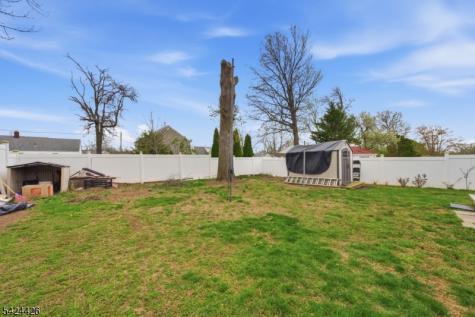 772 Harrell Avenue Woodbridge NJ 07095