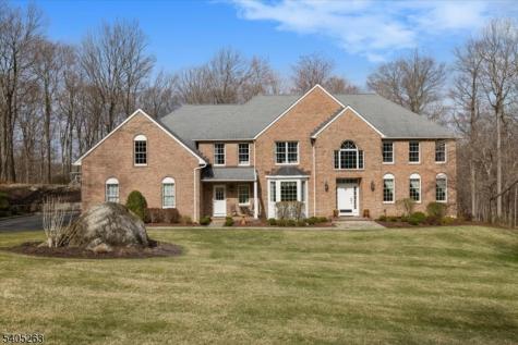 4 New Star Ridge Road Sparta NJ 07871