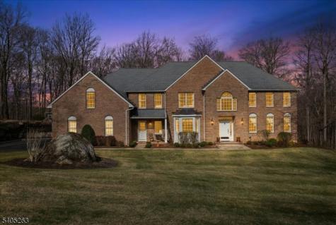 4 New Star Ridge Road Sparta NJ 07871