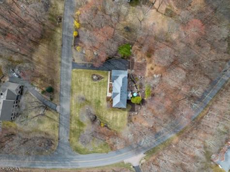 4 New Star Ridge Road Sparta NJ 07871
