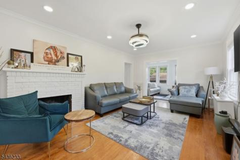 285 W Hudson Avenue Englewood NJ 07631