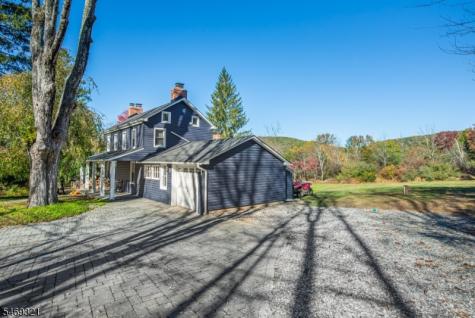 19 Mitchell Road Mansfield NJ 07863