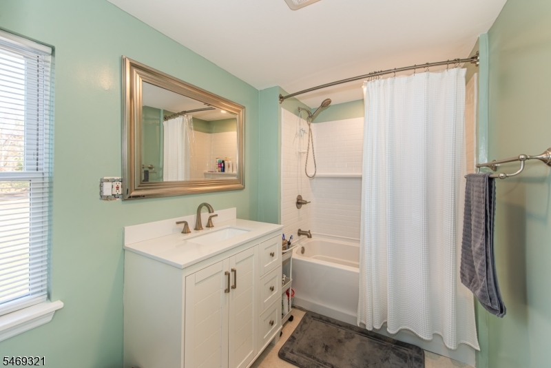19 Mitchell Road Mansfield NJ 07863