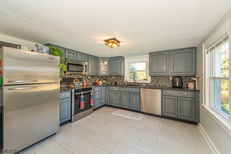 19 Mitchell Road Mansfield NJ 07863
