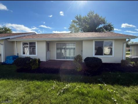 187 Newport Road Monroe NJ 08831