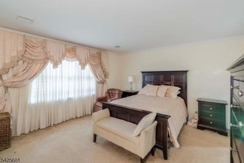12 Morgan Way East Hanover NJ 07936