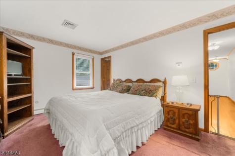 530 Bellwood Park Road Bethlehem NJ 08802