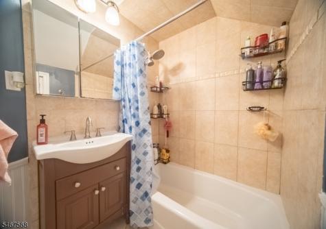 505 Mountainview Drive North Plainfield NJ 07063