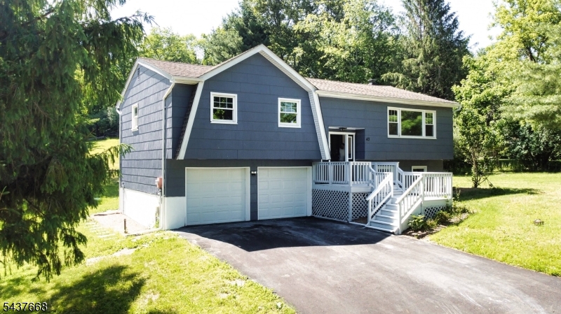 43 Courtland Drive Wantage NJ 07461