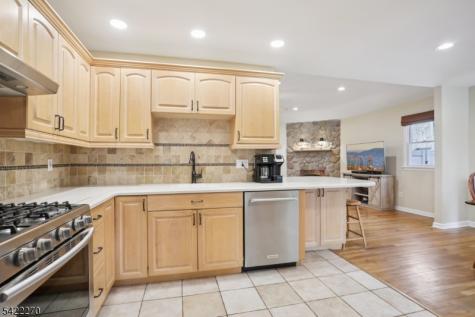 84 Westland Road Cedar Grove NJ 07009
