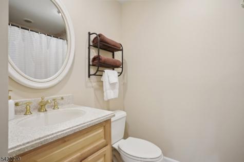 84 Westland Road Cedar Grove NJ 07009