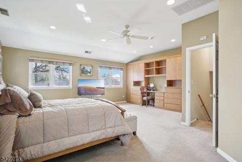 84 Westland Road Cedar Grove NJ 07009