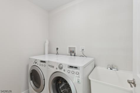 49 Hall Drive Clark NJ 07066
