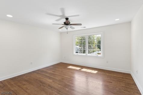 49 Hall Drive Clark NJ 07066