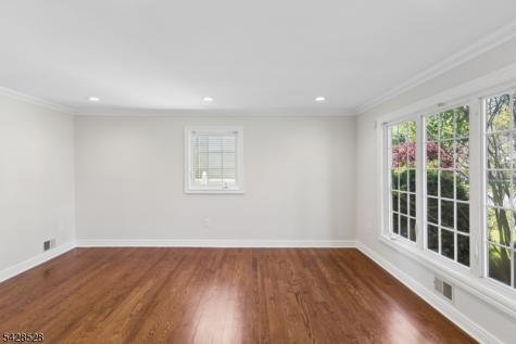 49 Hall Drive Clark NJ 07066