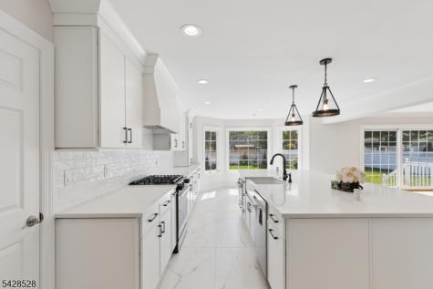 49 Hall Drive Clark NJ 07066