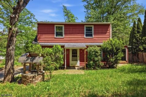71 Center Street West Milford NJ 07480