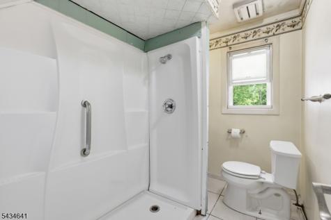 71 Center Street West Milford NJ 07480