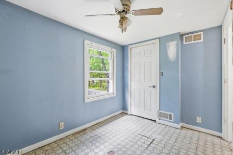 71 Center Street West Milford NJ 07480