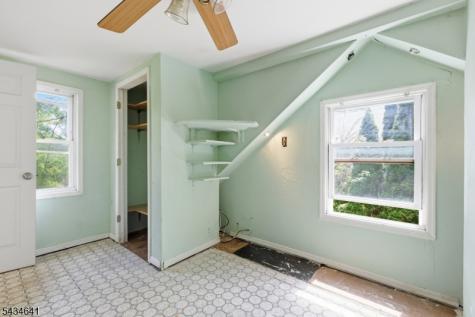 71 Center Street West Milford NJ 07480