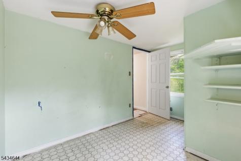 71 Center Street West Milford NJ 07480