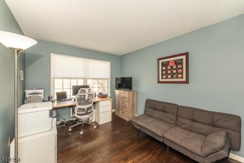 12 Fox Run Parsippany-troy Hills NJ 07054