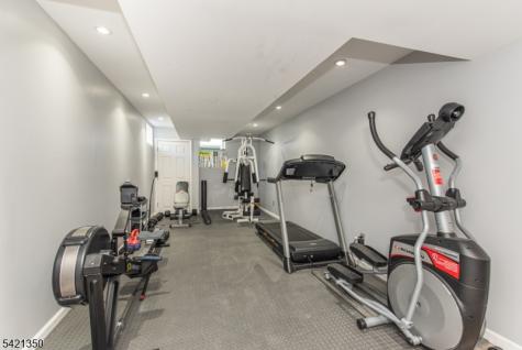 12 Fox Run Parsippany-troy Hills NJ 07054