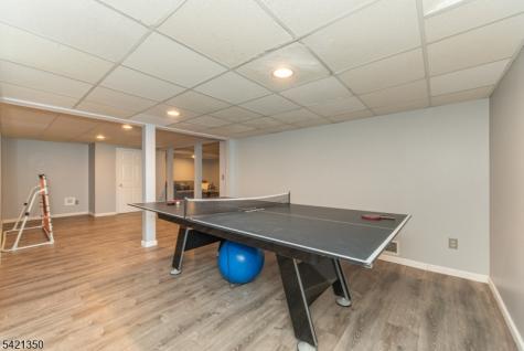 12 Fox Run Parsippany-troy Hills NJ 07054