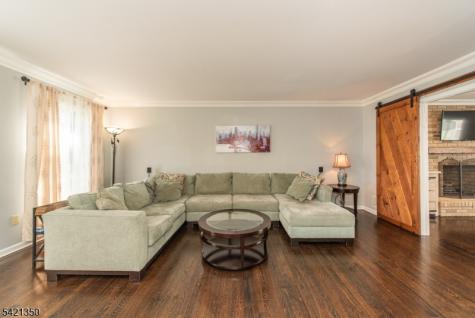 12 Fox Run Parsippany-troy Hills NJ 07054