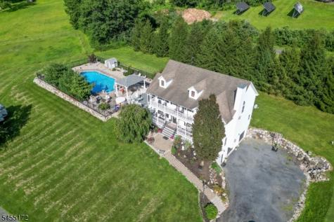 39 Hope Road Blairstown NJ 07825