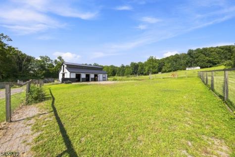 39 Hope Road Blairstown NJ 07825