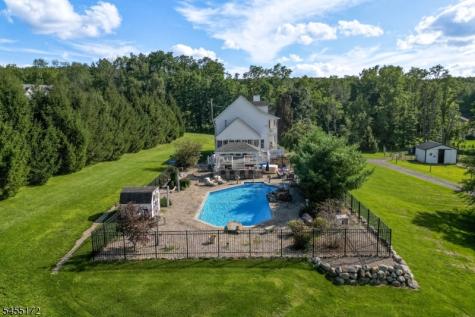 39 Hope Road Blairstown NJ 07825