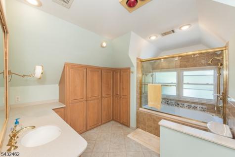 35 Colles Avenue Morristown NJ 07960