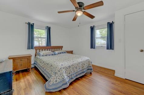 5 Decker Road Harmony NJ 08865