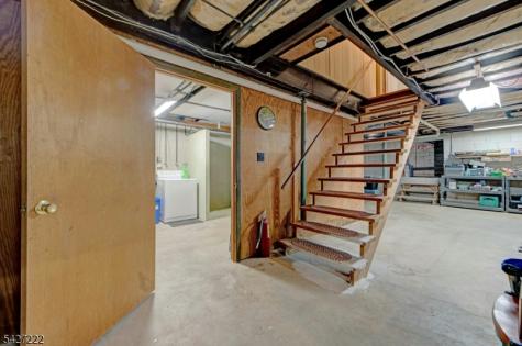 5 Decker Road Harmony NJ 08865