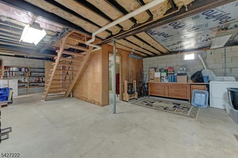 5 Decker Road Harmony NJ 08865