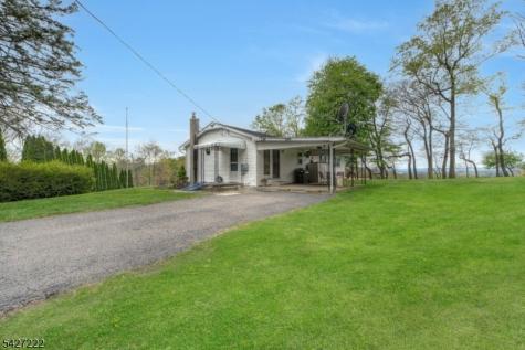 5 Decker Road Harmony NJ 08865
