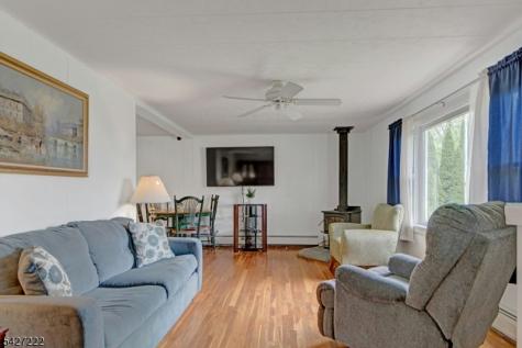 5 Decker Road Harmony NJ 08865