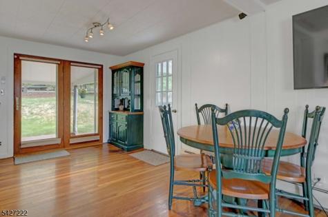 5 Decker Road Harmony NJ 08865