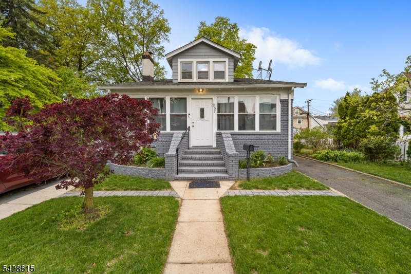 257 Brighton Avenue East Orange NJ 07017