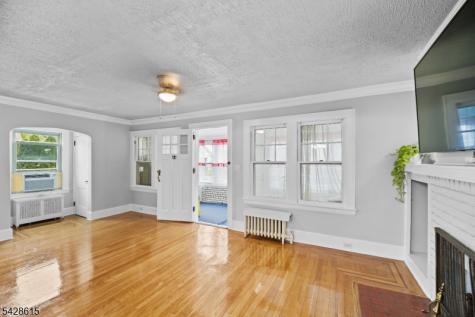 257 Brighton Avenue East Orange NJ 07017