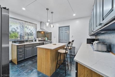 257 Brighton Avenue East Orange NJ 07017