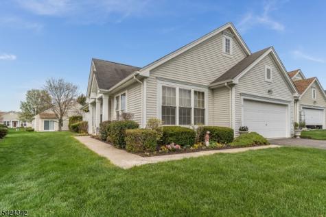 11 Stafford Lane White NJ 07823