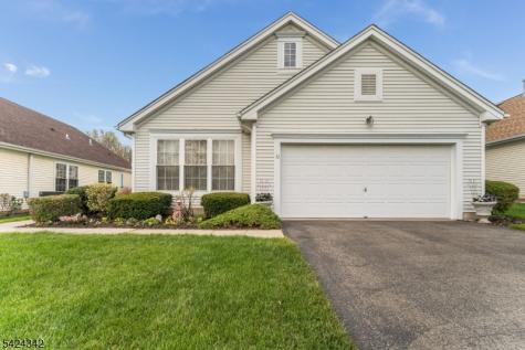 11 Stafford Lane White NJ 07823