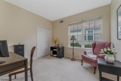 11 Stafford Lane White NJ 07823
