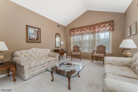 11 Stafford Lane White NJ 07823