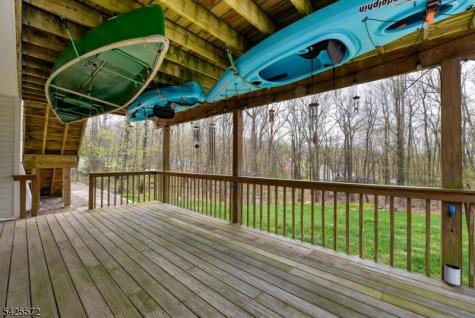 61 Lakeside Drive NW Vernon NJ 07461