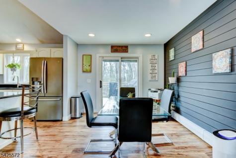 61 Lakeside Drive NW Vernon NJ 07461